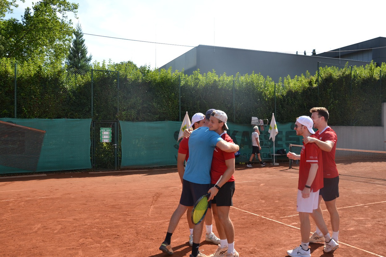 Was für ein Meisterschaftsfinale am 05.07.2025 - Herren 1 sind Meister der Herren Bezirksklasse Nord B 2025, Herren 3 steigen in die 2 Klasse auf !!